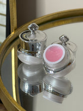Load image into Gallery viewer, Gel Remover Strawberry Scent (10g)
