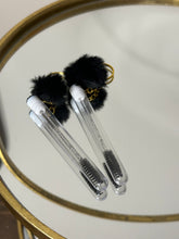 Load image into Gallery viewer, Antibacterial Spoolie with Keyring &amp; Pompom
